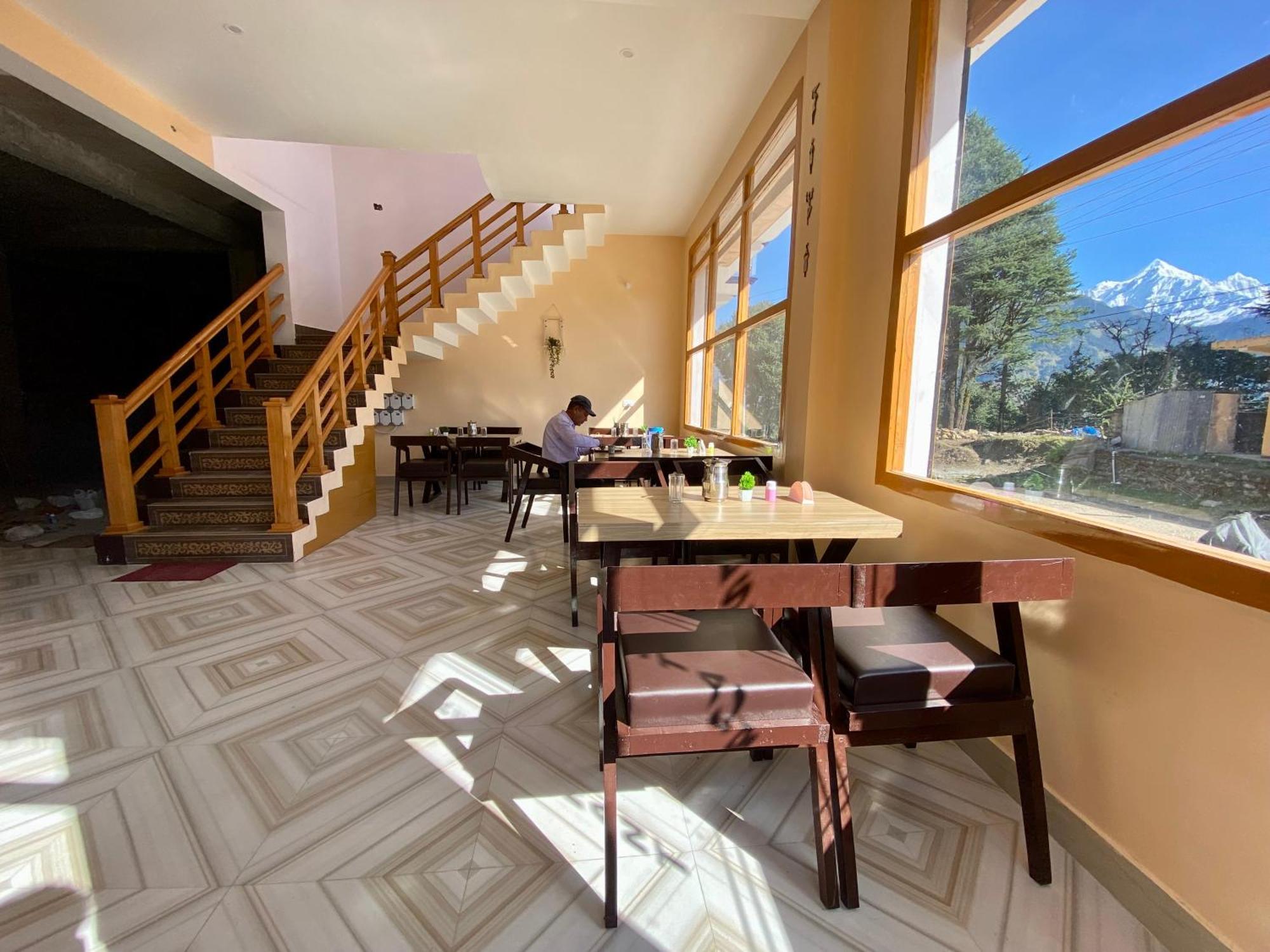 Hotel Mansarovar Inn Munsyari Exterior foto